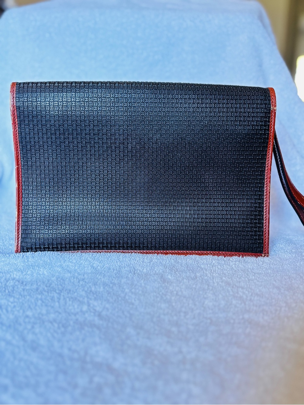 Bally Black Leather Wristlet with Brown Leather Trim and Brass Lock Accent - Picture 3 of 9